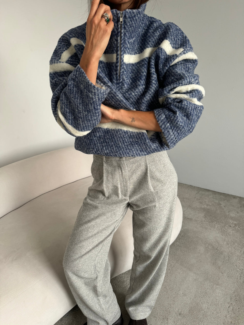 SWEATSHIRT EN LAINE CUDDLY MARINE